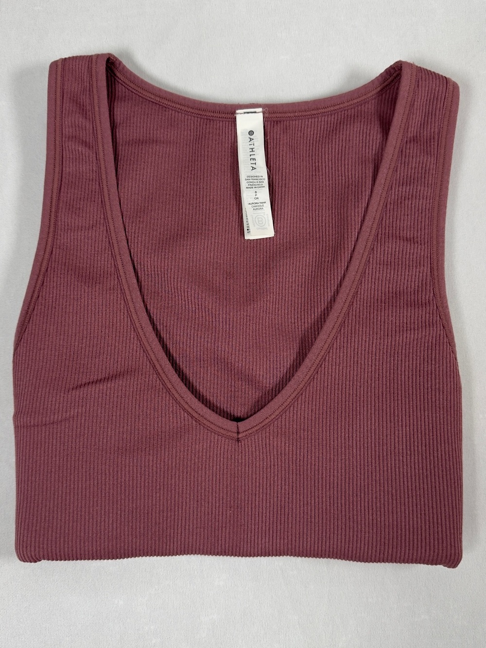 Athleta Ribbed V-Neck Tank Top in Pink size S Like New